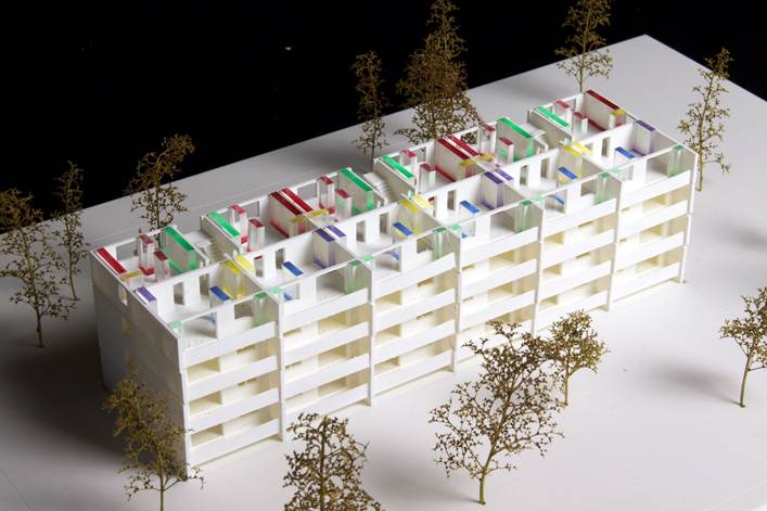 Imagen que contiene edificio

El contenido generado por IA puede ser incorrecto.