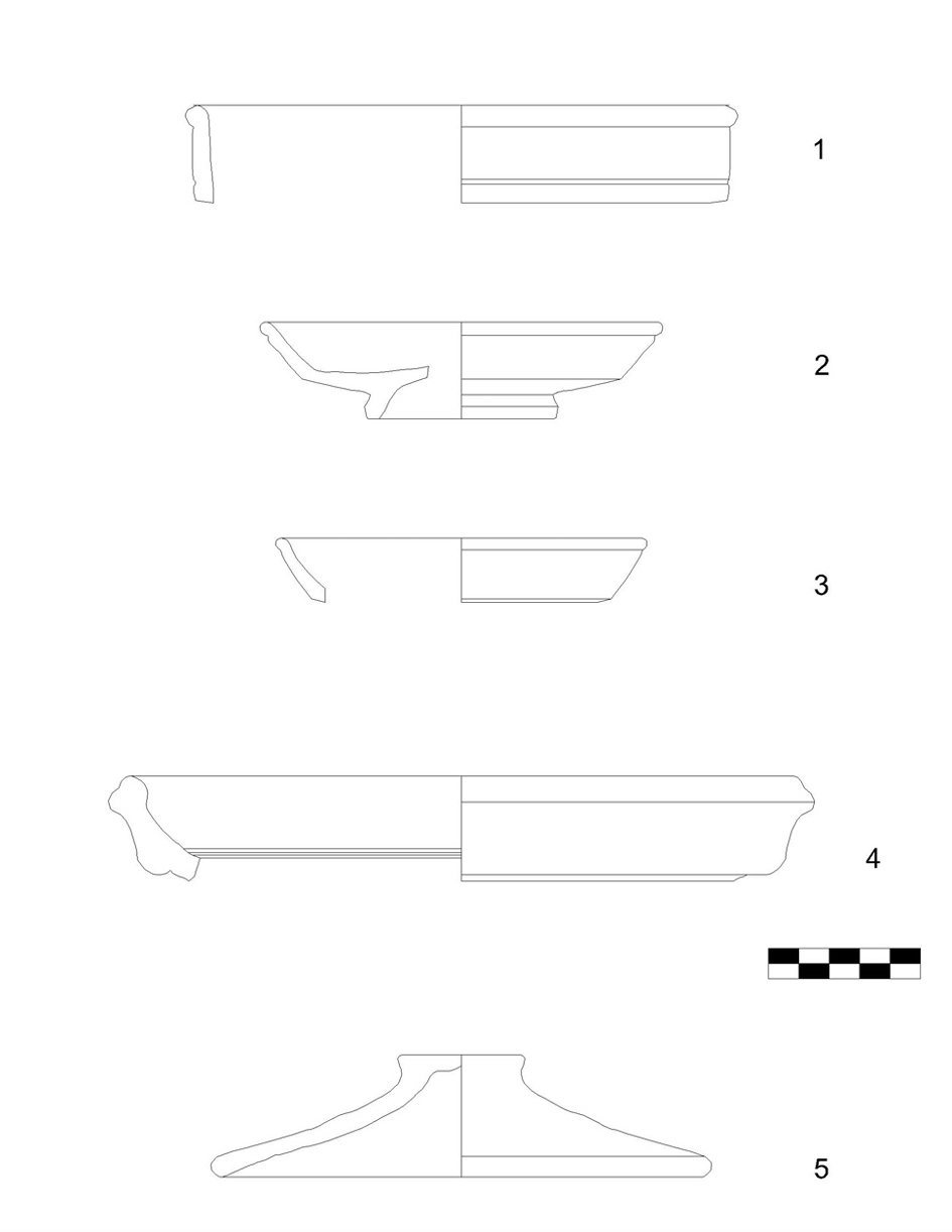 Figura 27. Materiales del relleno de bóvedas. Los tres primeros son TSG, uno de la forma Drag. 37 y dos Drag. 18. Los últimos corresponden a cerámicas comunes, mortero (4) y tapadera (5).